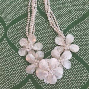Pearl Floral statement necklace
